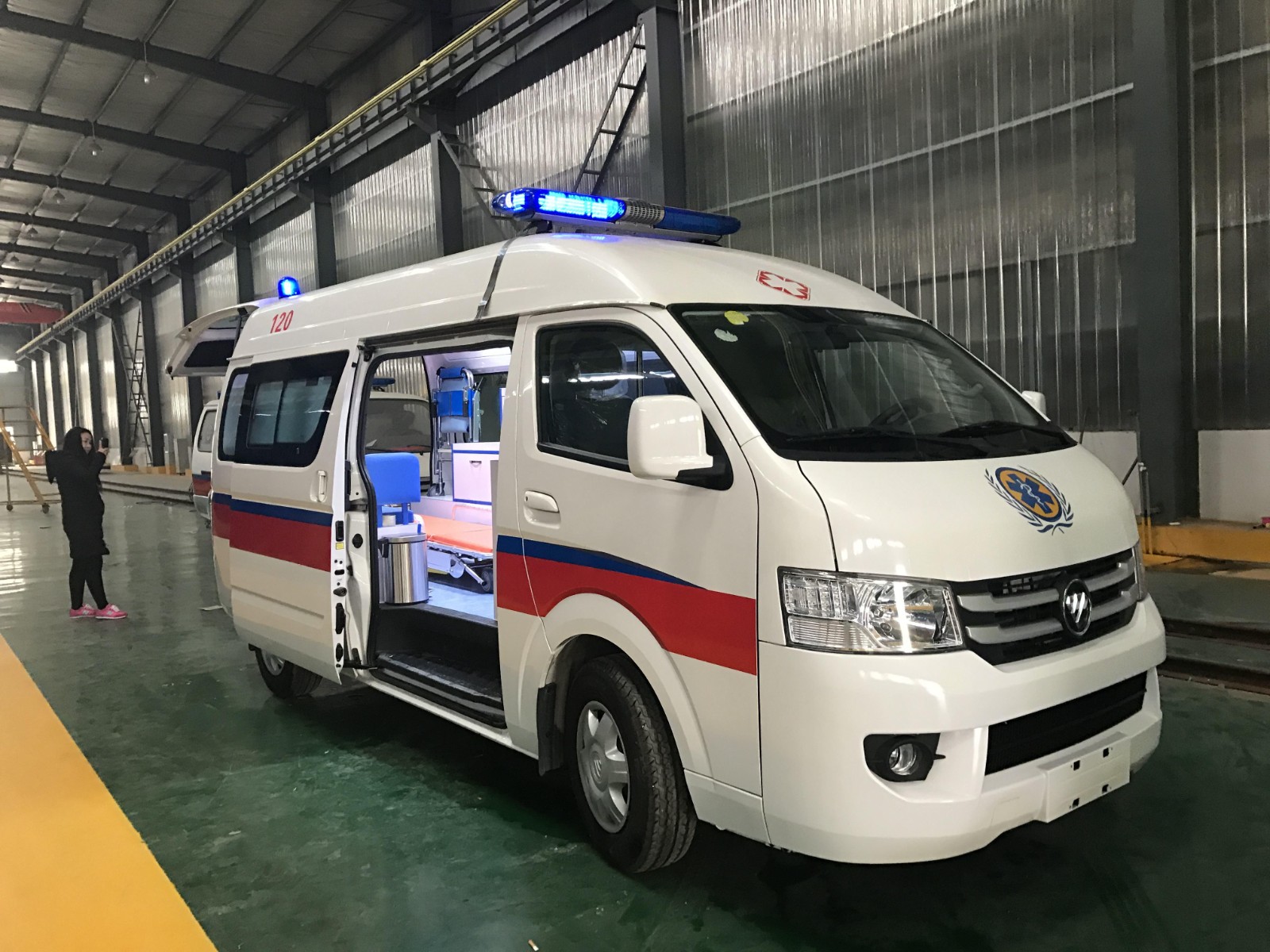 博湖县救护车转院